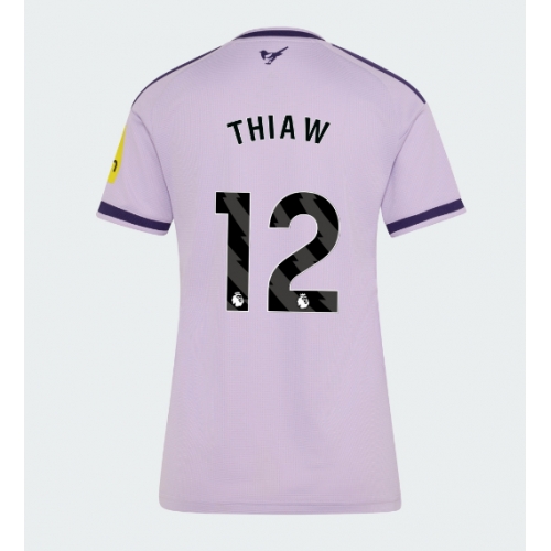 Newcastle United Malick Thiaw #12 Maglia Gara Terza Repliche 2026-27 Donna Maniche Corte Newcastle United Malick Thiaw #12 Maglia Gara Terza Repliche 2026-27 Donna Maniche Corte